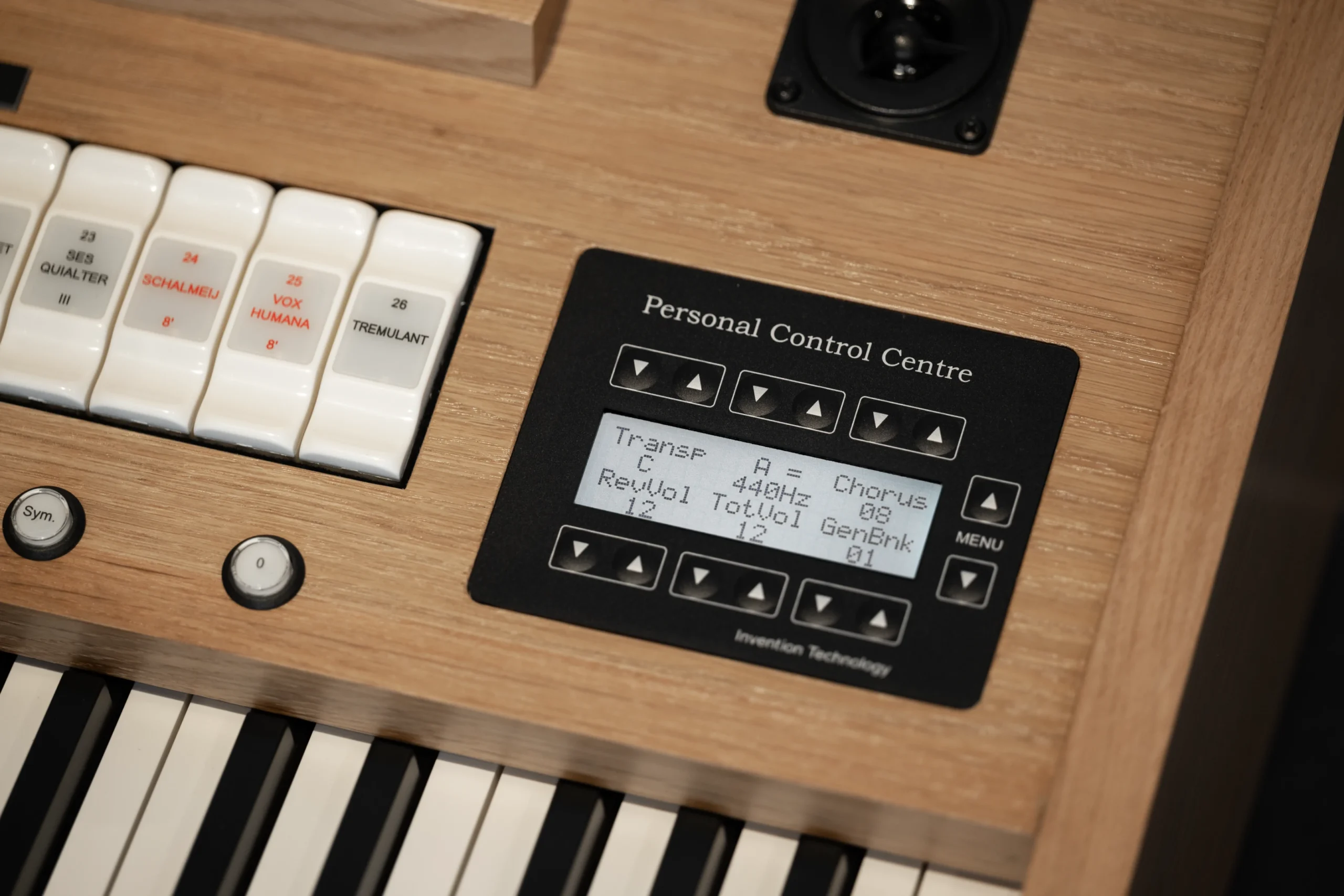 compact-224-cbm121-detail-6