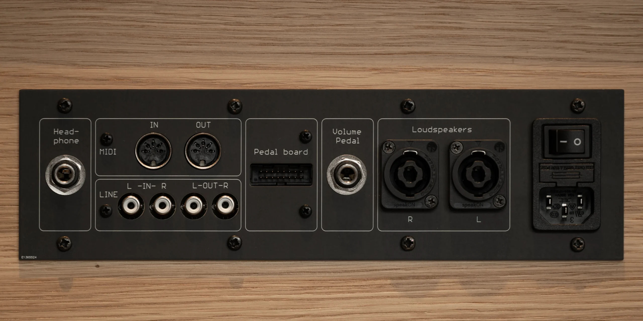 compact-224-cbm121-detail-9